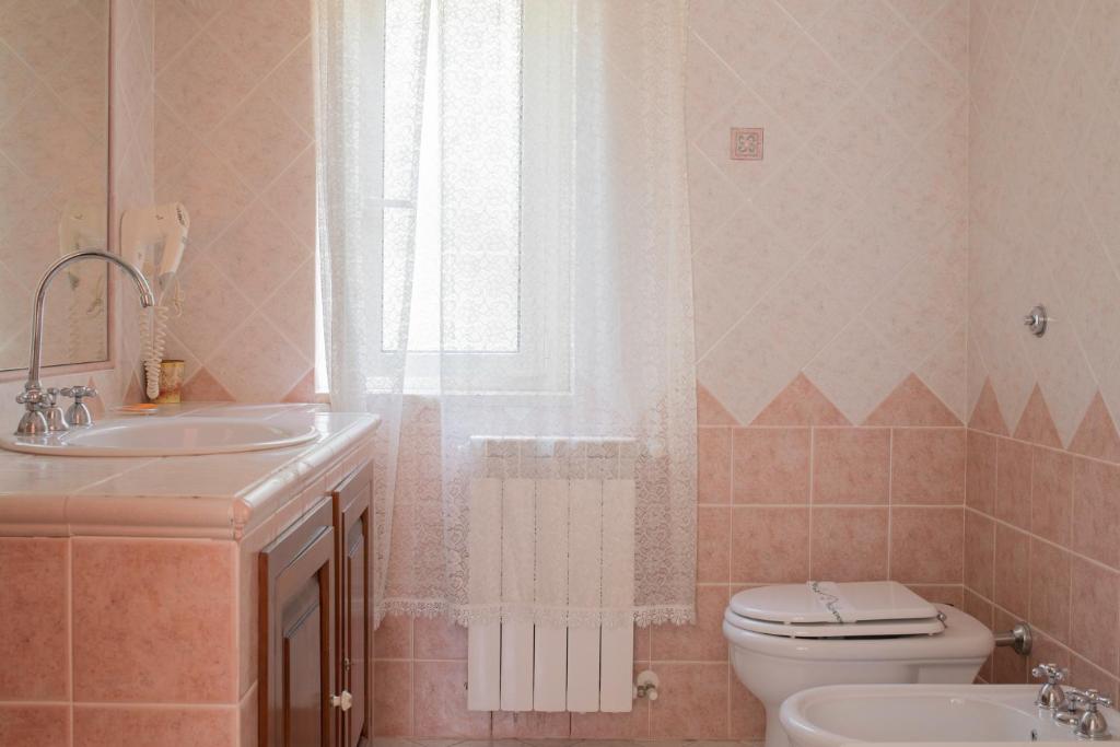 Łazienka w obiekcie Villa Catalano