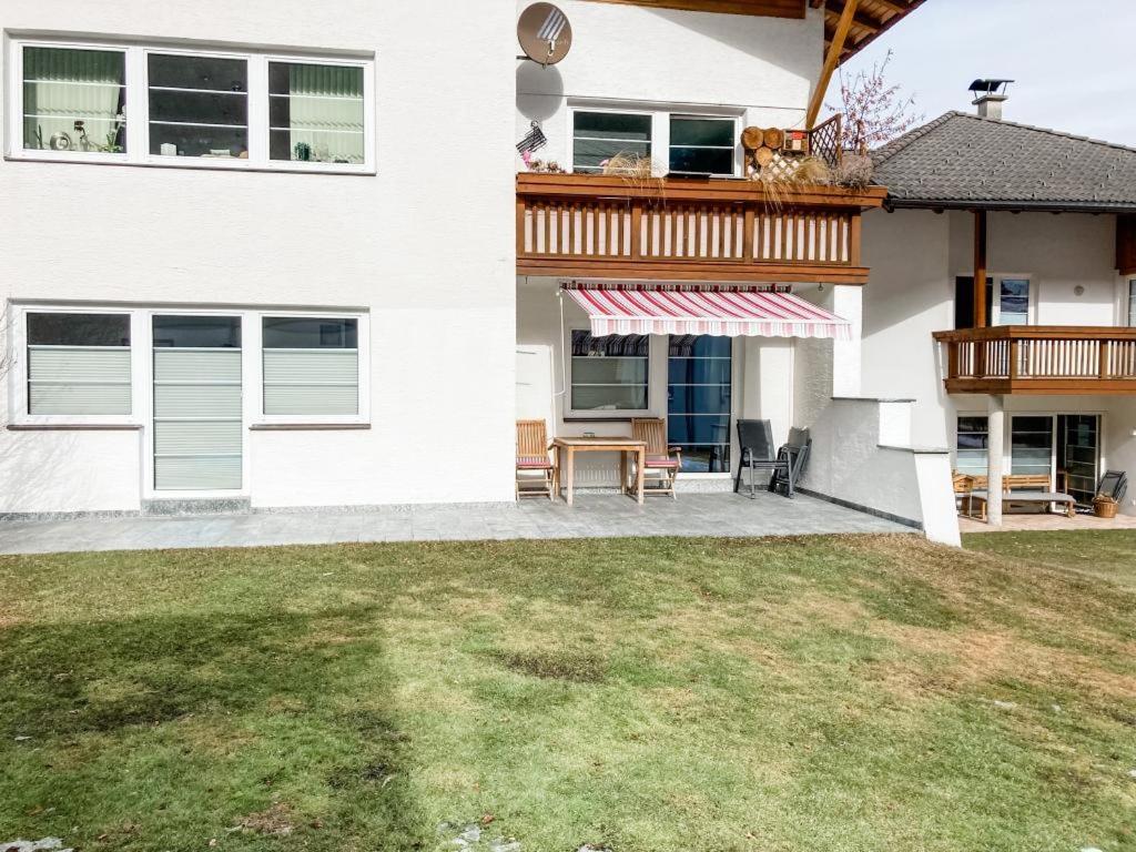 Budynek, w którym mieści się apartament