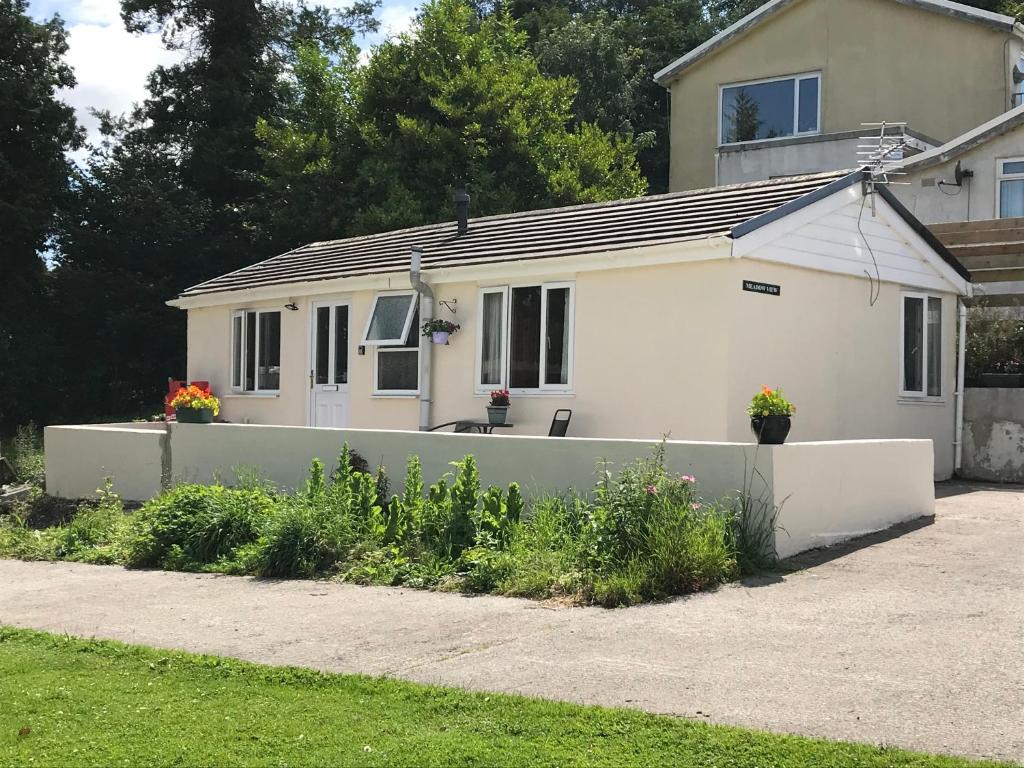 Meadow View Lodge, Begelly (updated prices 2024)