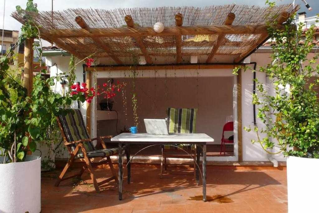 Vonkajšia záhrada v ubytovaní Apartamento con increíbles vistas y terraza
