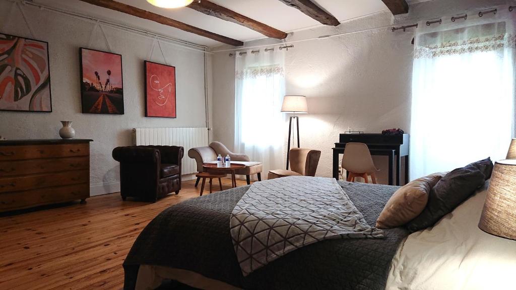 Gîtes & Chambres d'hôtes Peyrecout - Suite Royale