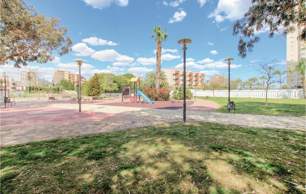 Nice apartment in El Campello with 3 Bedrooms, WiFi and ...