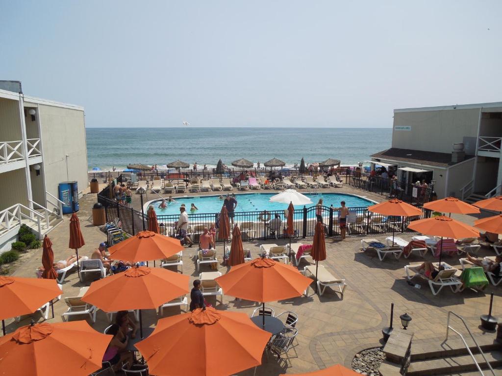 Bazén v ubytování Royal Atlantic Beach Resort nebo v jeho okolí