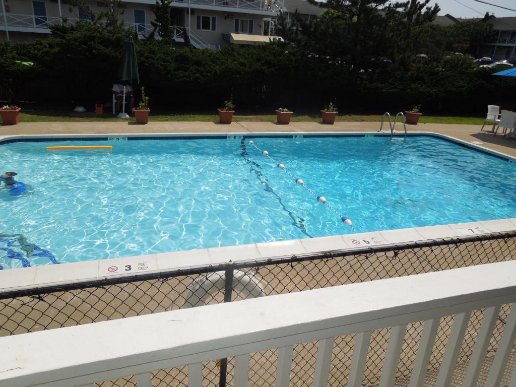 Bazén v ubytování Royal Atlantic Beach Resort nebo v jeho okolí
