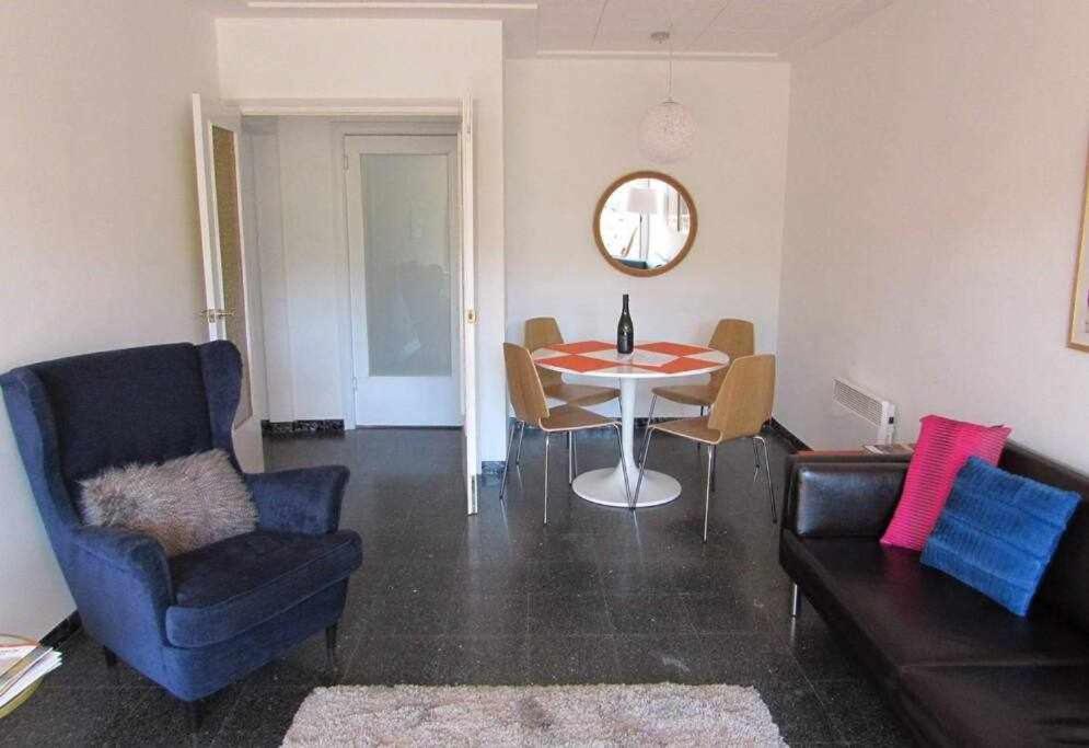 Posedenie v ubytovaní Apartamento con increíbles vistas y terraza