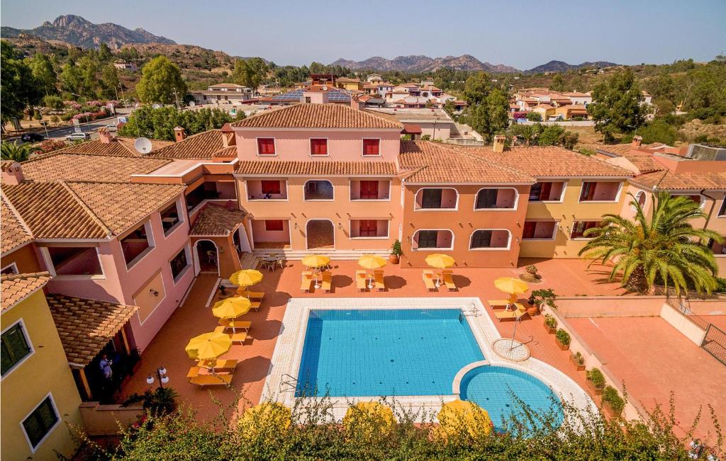 an aerial view of a villa with a swimming pool at Beautiful Apartment In Orosei With Wifi in Orosei