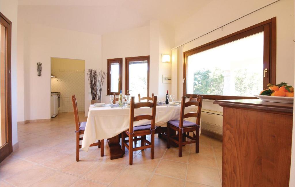 Zdjęcie z galerii obiektu Cozy Home In Costa Rei -Ca- With Wifi w mieście Monte Nai