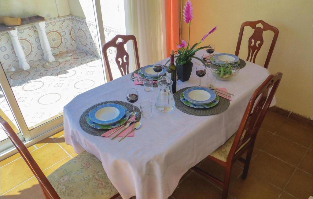 Fotografia z galérie ubytovania 2 Bedroom Lovely Home In Torrevieja v destinácii Torrevieja