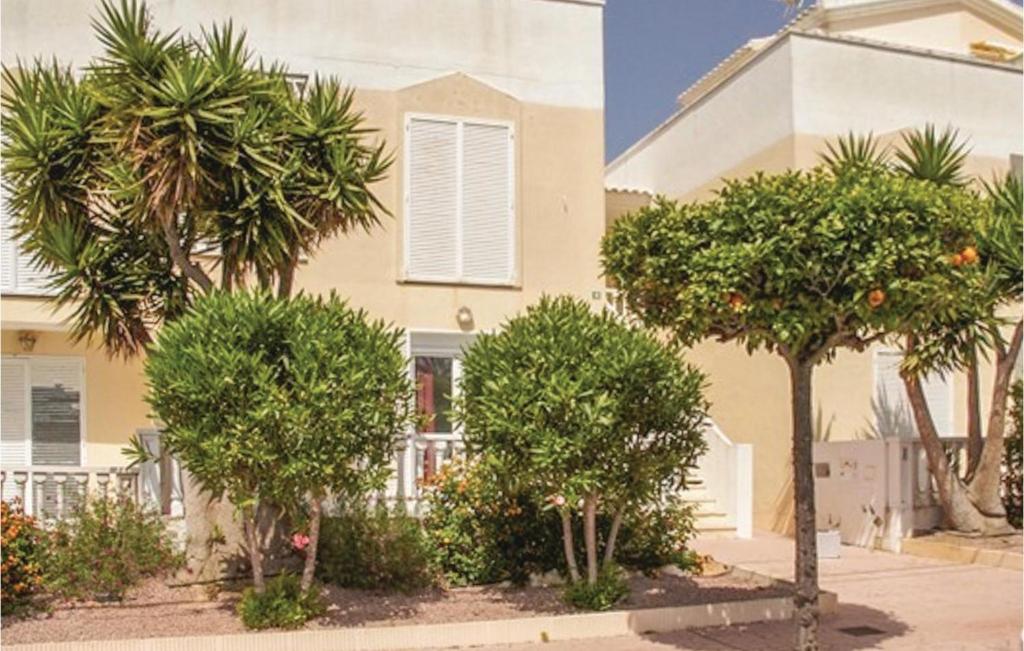 Awesome Apartment In Guardamar Del Segura With Wifi, Outdoor ...