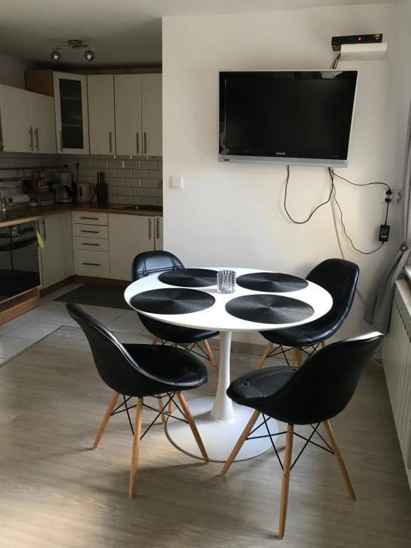 Mały biały domek - 11