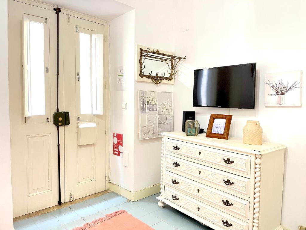 Apartments Center Castelo de São Jorge I - One-Bedroom Apartment