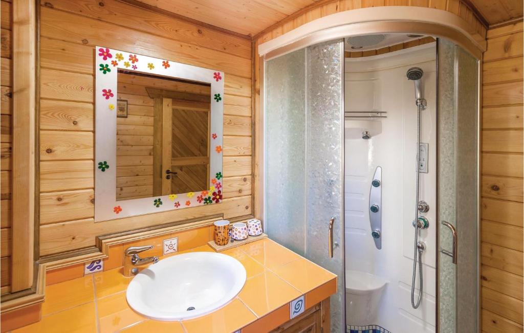 Koupelna v ubytování Wooden Dreamhouse Arriate