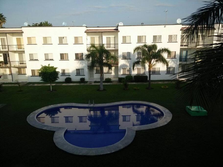 Hermoso Departamento con alberca & WIFI!!!