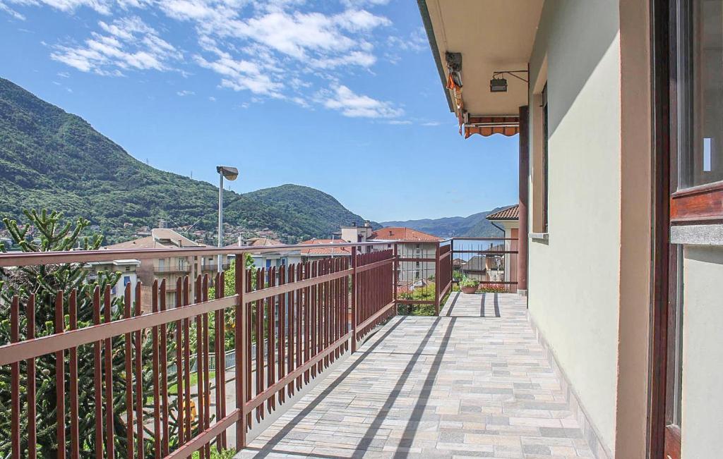 Awesome apartment in Omegna with 2 Bedrooms