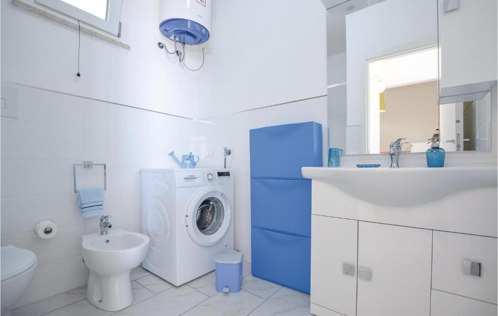 Kúpeľňa v ubytovaní Cozy Home In San Vito Lo Capo -Tp-