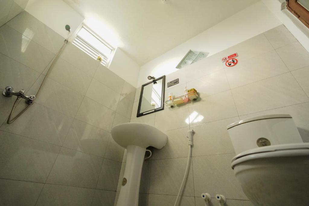 Lilly Palace Villa Guest House - 7