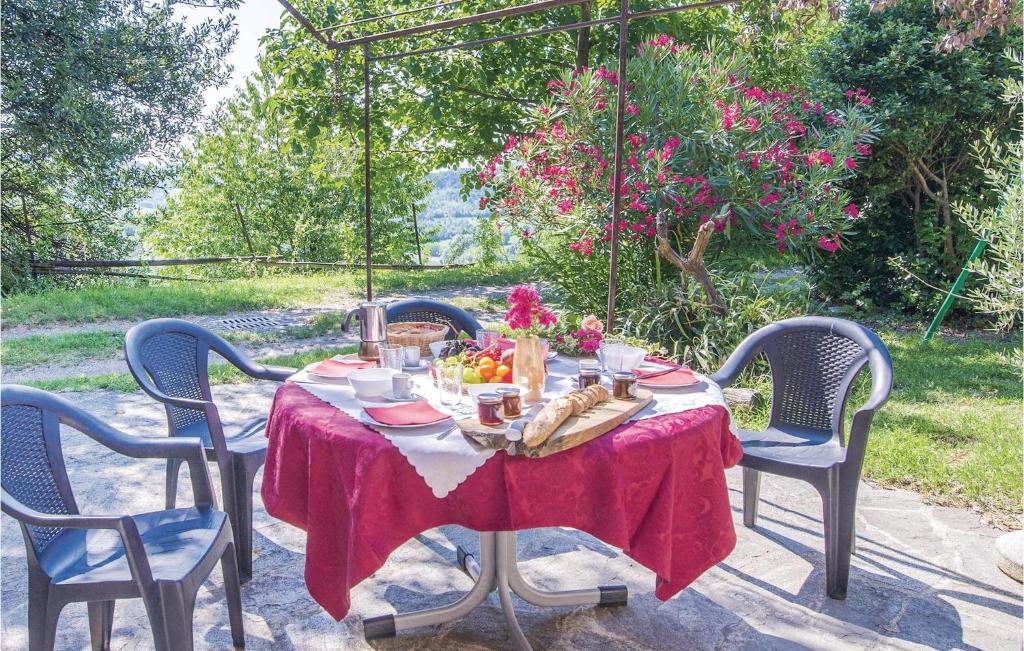 Vonkajšia záhrada v ubytovaní Casa I Fiordalisi