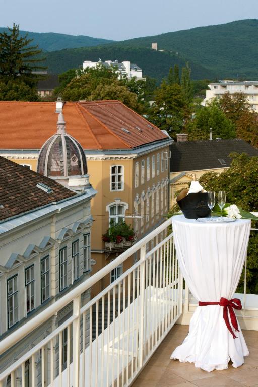 Balkón nebo terasa v ubytování Hotel Admiral am Kurpark