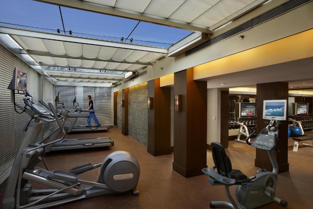 Fitness centrum a/nebo fitness zařízení v ubytování The Leela Kovalam, A Raviz Hotel