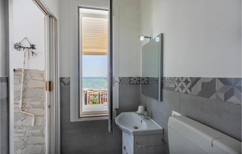 Kúpeľňa v ubytovaní La Casa In Riva Al Mare
