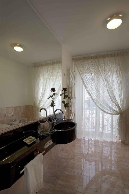 Posezení v ubytování Hotel Mazzoleni