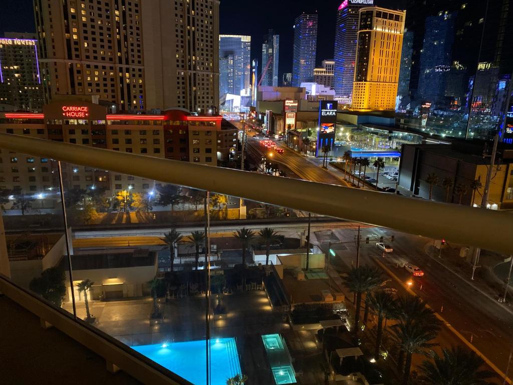 STRIP VIEW! Privately Owned Condo Hotel-The Signature at MGM, Las Vegas –  Precios actualizados 2023