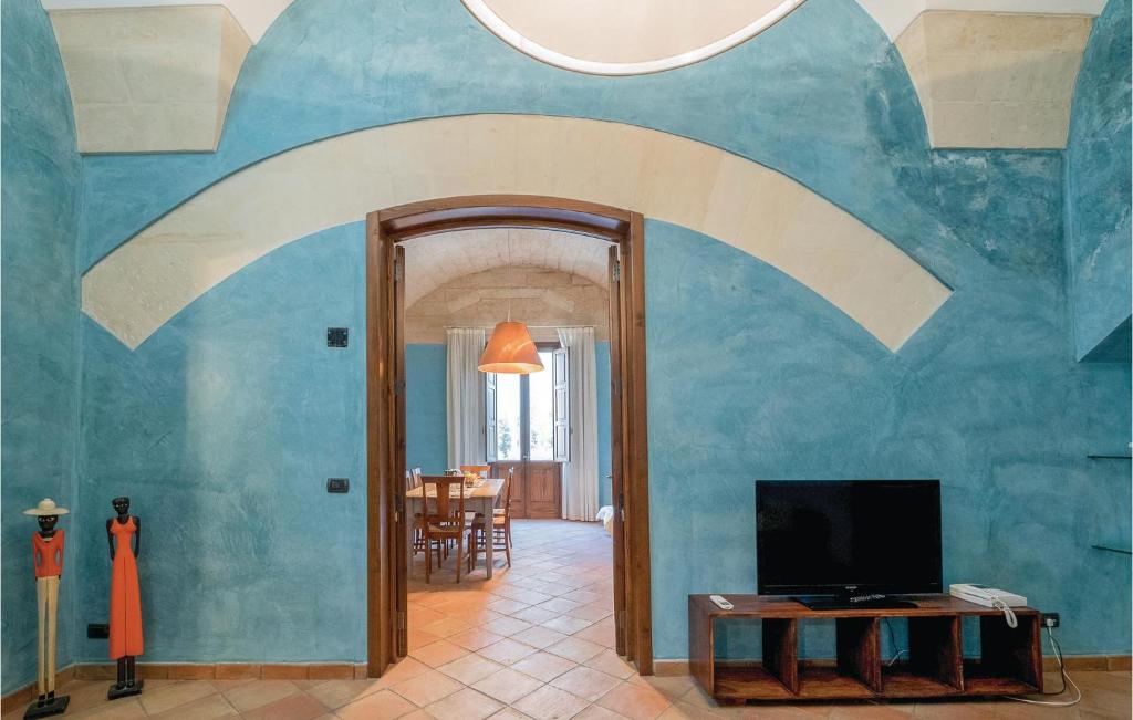 A television and/or entertainment centre at 1 Bedroom Awesome Apartment In Lecce Le