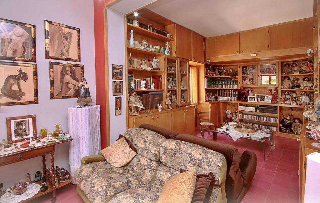 Posedenie v ubytovaní Gorgeous Home In Ardea With Wifi