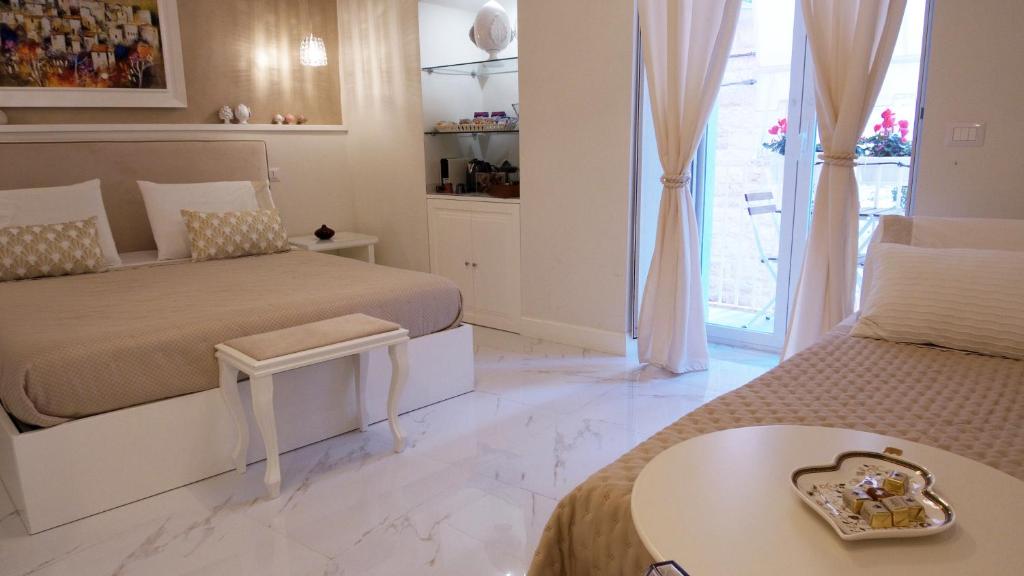 Porta Piccola Luxury Home - 13