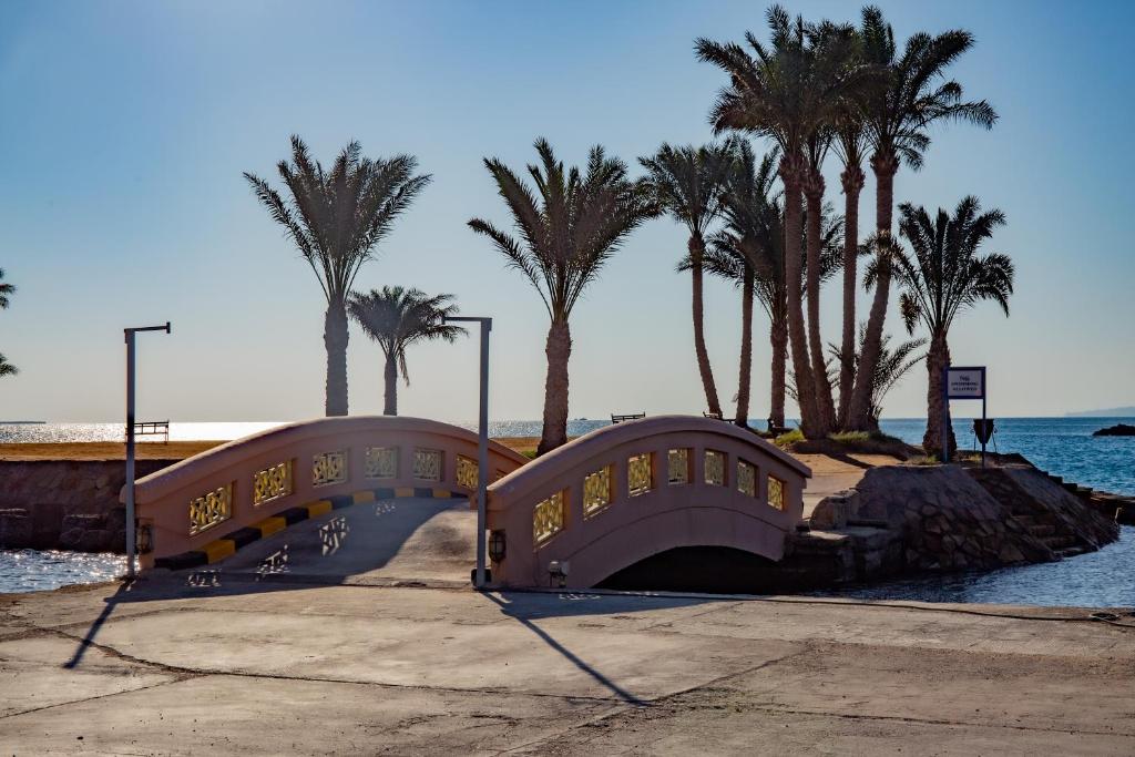 Continental Hotel