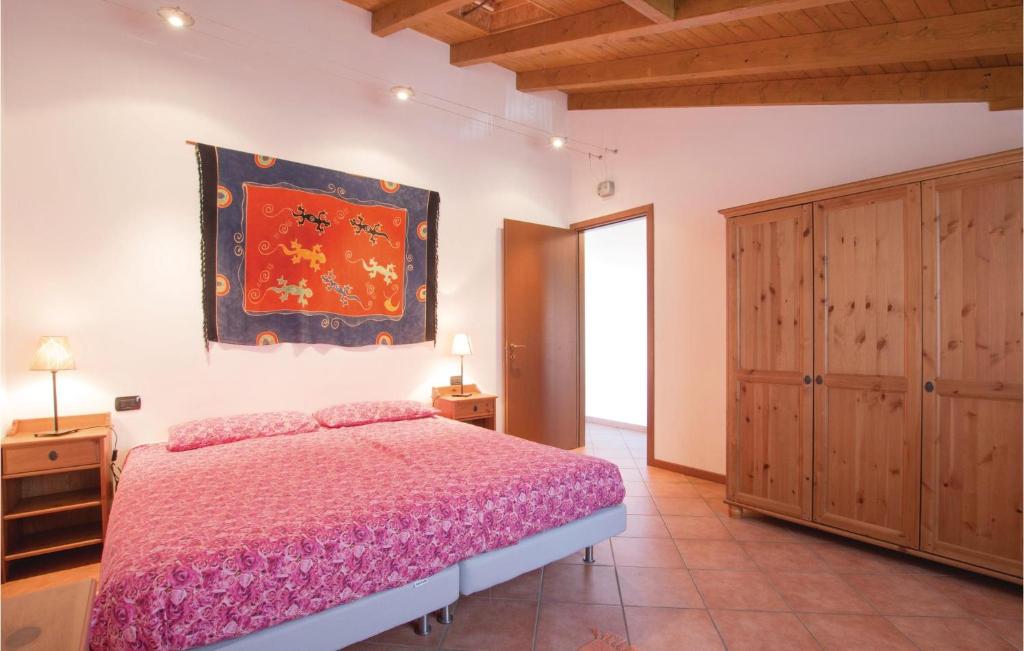 A bed or beds in a room at Panorama 2