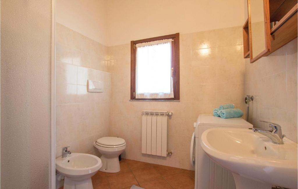 A bathroom at Panorama 2