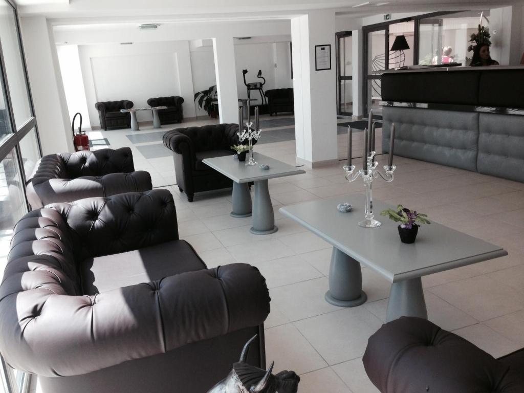 Adonis Aix en Provence - Resim 19