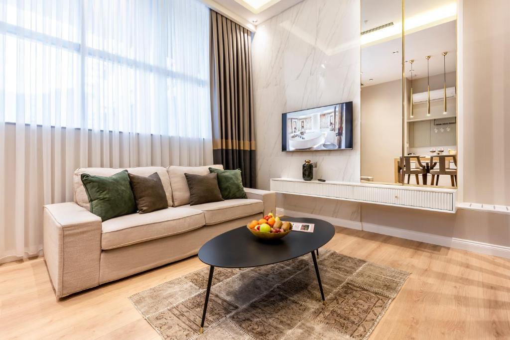 TV a/nebo společenská místnost v ubytování Veyron Hotels & SPA