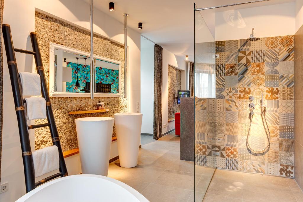 Hotel im Bunker - Resim 7