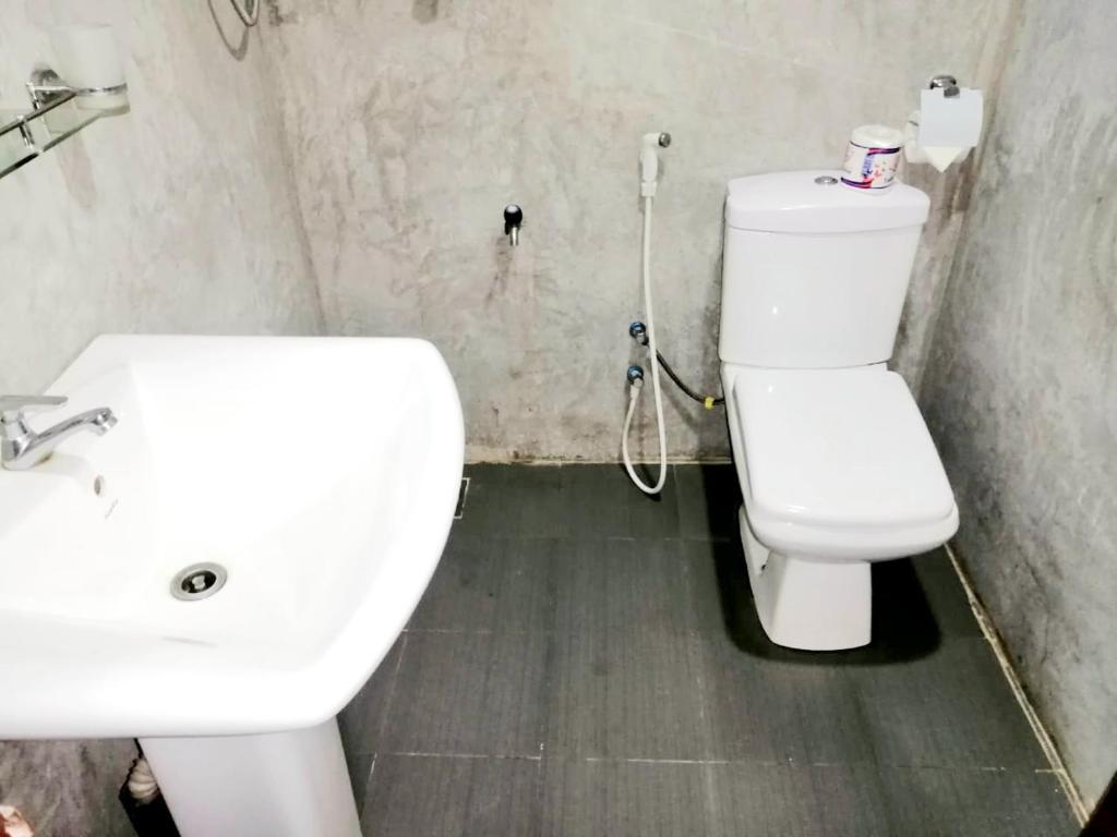 Koupelna v ubytování Priya Homestay Kandalama