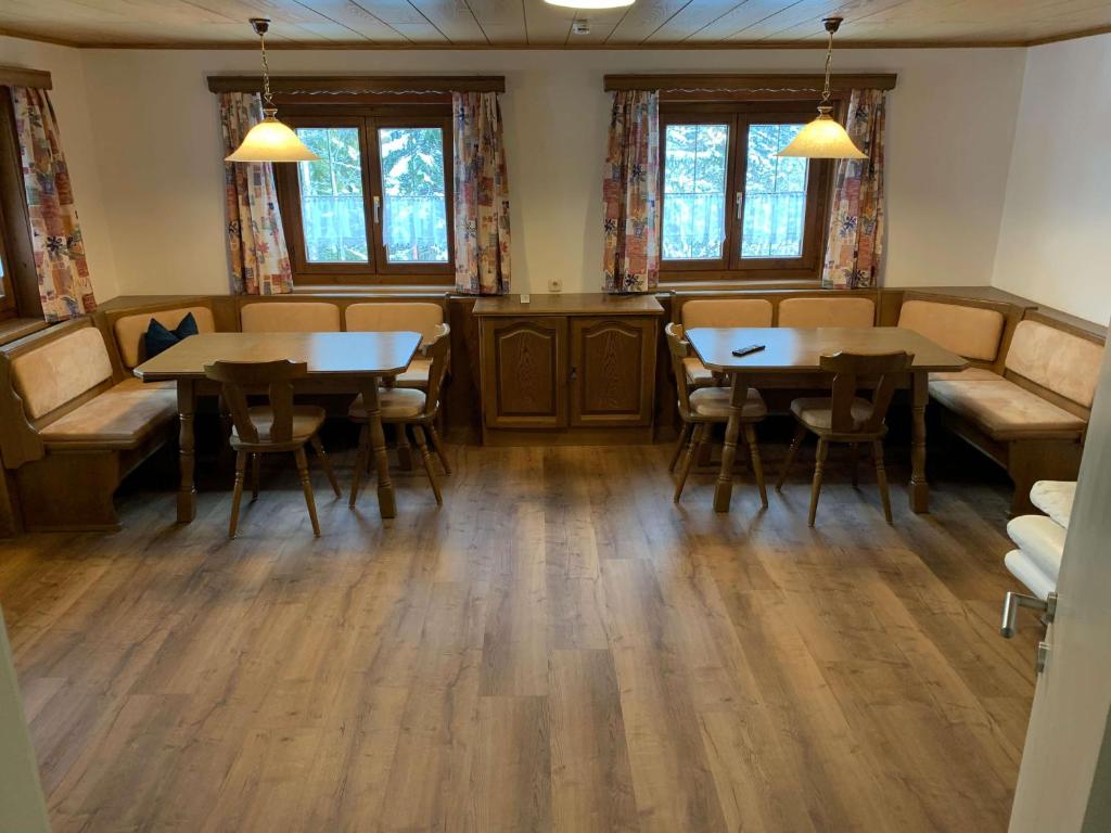 Posedenie v ubytovaní Ferienhaus "frainerei"