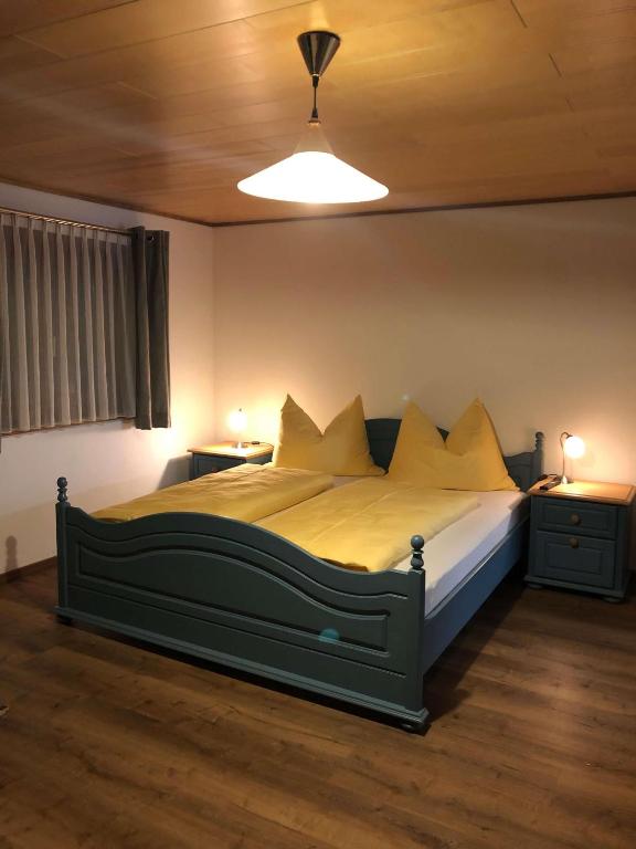 Posteľ alebo postele v izbe v ubytovaní Ferienhaus "frainerei"