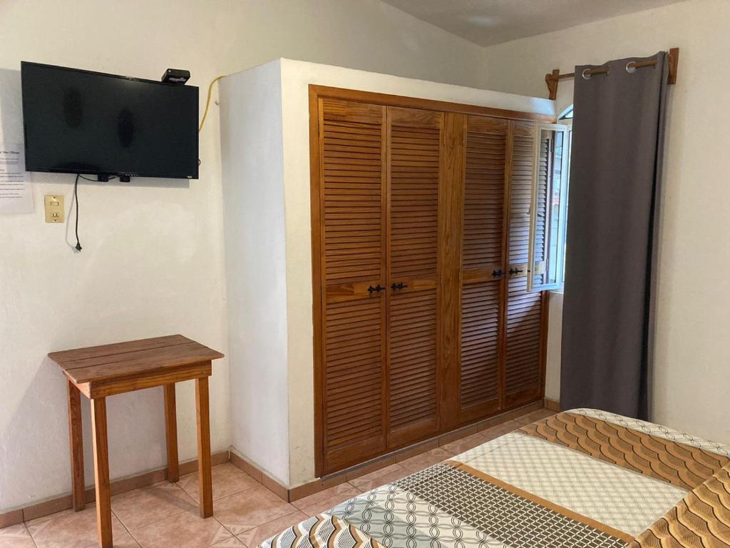 Hostal Casa Blanca - Chambre Double Standard Avec Salle De Bain Partagée