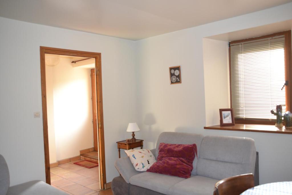 Gite Gloria - Three-Bedroom House