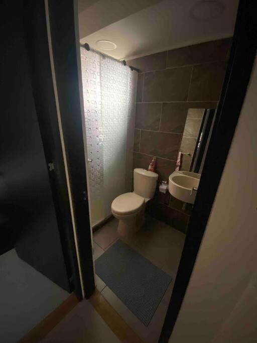 Koupelna v ubytování Espectacular apartamento totalmente amoblado