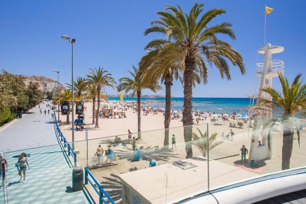 Alicante Beach Apartment, Alicante – Updated 2023 Prices