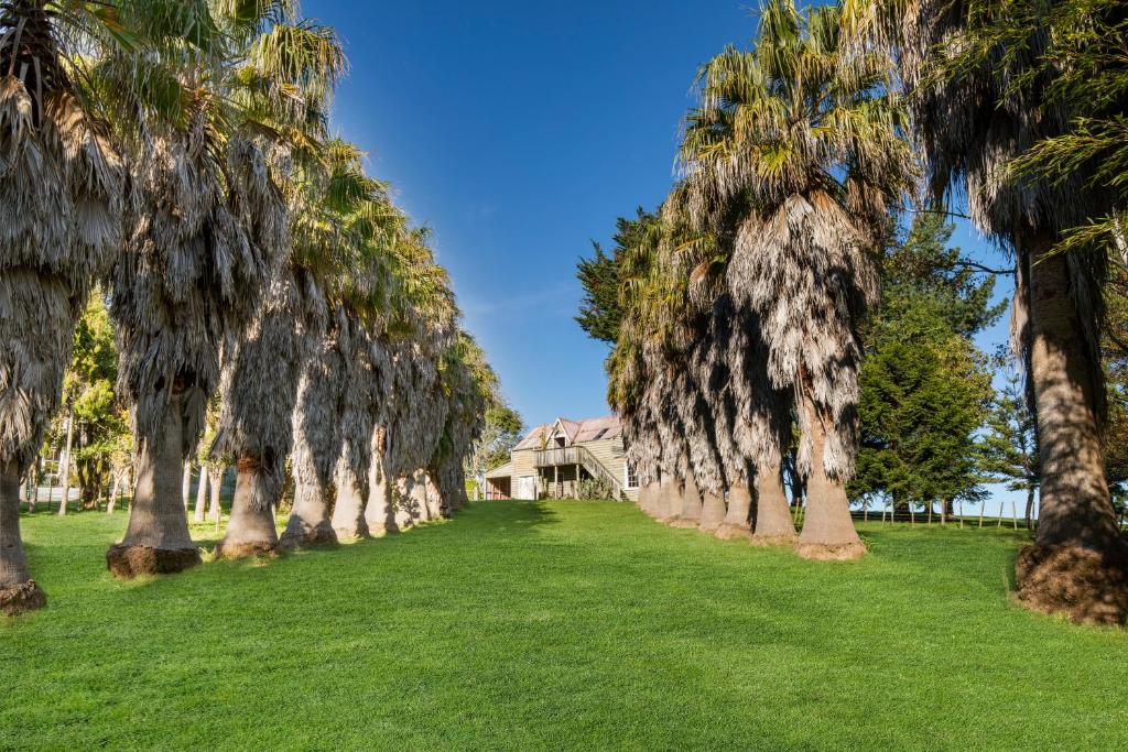 Headlands Estate - Resim 24