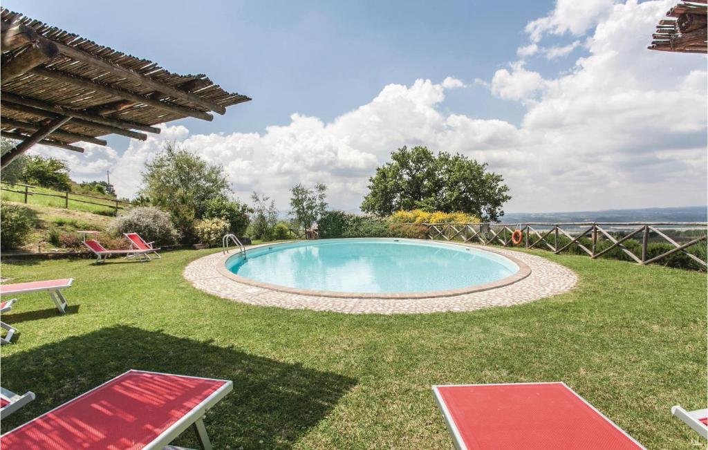a swimming pool in the yard of a house at Licia in Santa Maria di Ramici