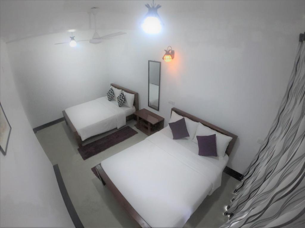 4 Aces Ella - Standard Quadruple Room