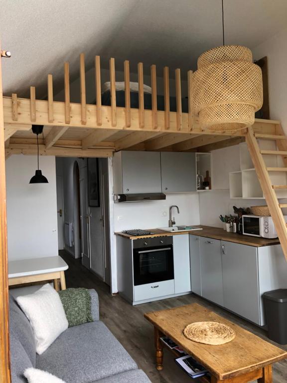 Kuchyň nebo kuchyňský kout v ubytování Appartement vue imprenable avec emplacement idéal