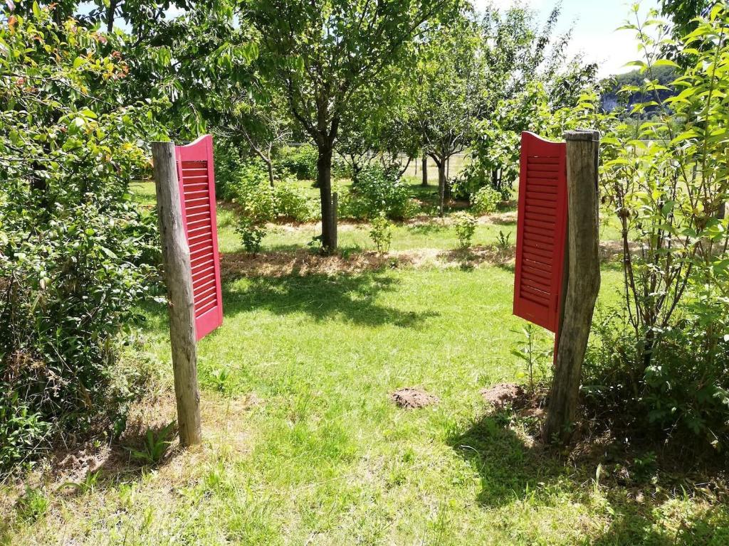 Zahrada ubytování Paysannerie des Versanes - Chambres et gîte