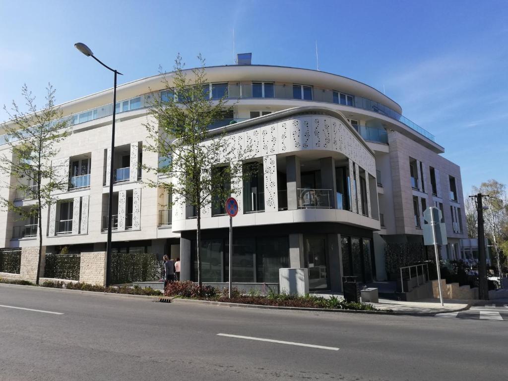 Budova, v ktorej sa apartmán nachádza