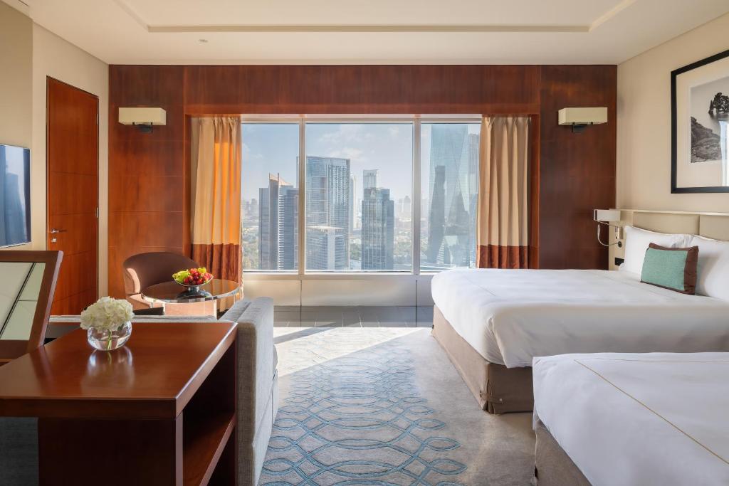 Jumeirah Emirates Towers Dubai - Resim 31