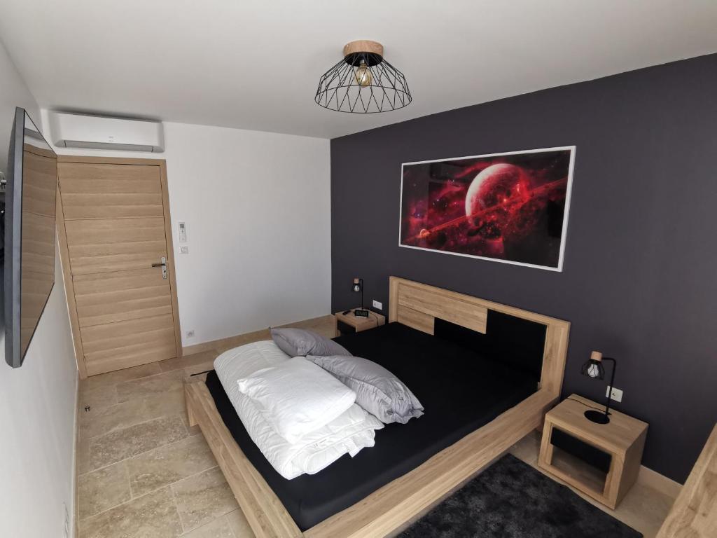 Postel nebo postele na pokoji v ubytování Grand T3 85 m2 situé à 15 min à pied des plages